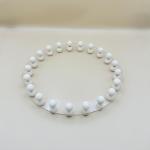 Round acrylic tray with wooden white bead rim