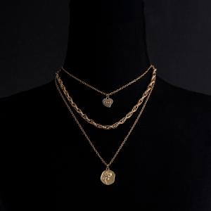 Artificial Layered Cool Heart & Rose Pendant Necklace