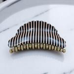 Midnight Stripes Elegance Claw Clip – Women’s Retro Scalloped Grip